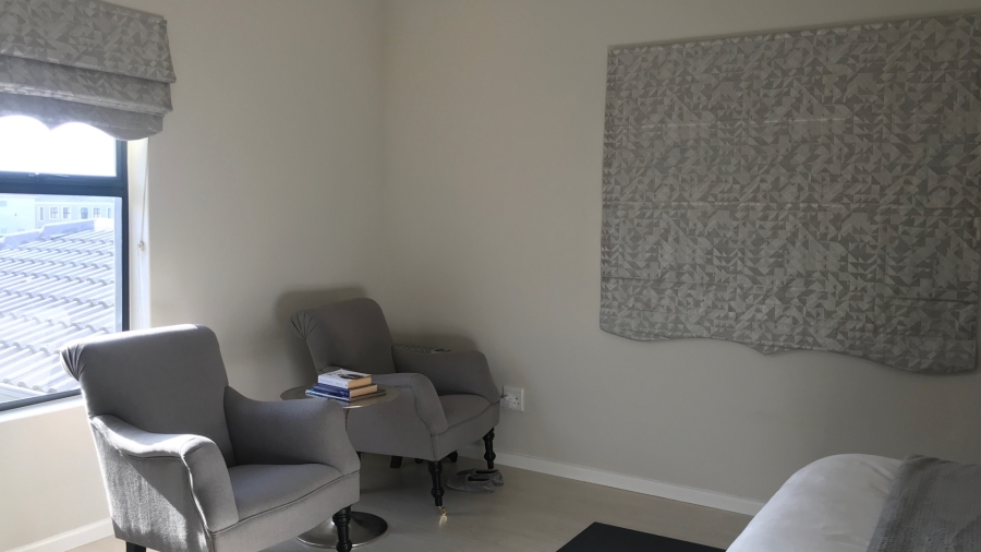 To Let 4 Bedroom Property for Rent in Parklands North Western Cape